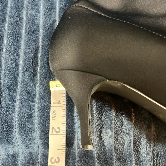 Charles by Charles David OTK Pointed Toe Cloth Material Boot Black Size 6.5 - Picture 11 of 11